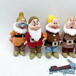 Mini-Poupées-Sept-Nains-Disney-Princess-Blanche-Neige-et-les-7-nains-13-CM (4)