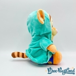 Peluche-Tigrou-Bébé-Capuche-Disney-Store-2023-Winnie-ourson-vert-peignoir-28-cm (7)