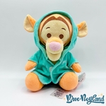 Peluche-Tigrou-Bébé-Capuche-Disney-Store-2023-Winnie-ourson-vert-peignoir-28-cm (4)