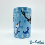Tasse-Olaf-Sven-Bruni-La-Reine-des-Neiges-2-Disney-Store-2021-mug-bleu (3)