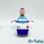 Jouet-Voiture-Buzz-et-Rocket-Ship-Push-&-Play-Toy-Story-Disney-Hooyay-2022 (4)