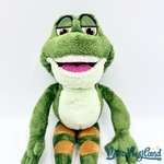 Peluche-Prince-Naveen-Grenouille-Disneyland-Paris-Disney-La-princesse-et-la-Grenouille-vert-42-cm (13)