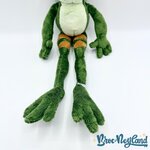 Peluche-Prince-Naveen-Grenouille-Disneyland-Paris-Disney-La-princesse-et-la-Grenouille-vert-42-cm (12)