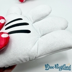 Gants-Minnie-Mouse-Disney-Store-2022-main-nœud-rouge-paillettes (5)