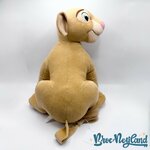 Peluche-Nala-XXL-Disney-Hasbro-2002-Le-Roi-Lion-beige-grand-format-46-cm (6)