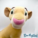 Peluche-Nala-XXL-Disney-Hasbro-2002-Le-Roi-Lion-beige-grand-format-46-cm (2)