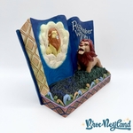 Figurine-Jim-Shore-Le-roi-lion-Storybook-Disney-Traditions-Showcase-Collection-Remember-Who-You-Are-6001269 (2)