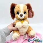 Peluche-Lady-emmaillotée-La-Belle-et-le-Clochard-Disney-Parks-2018-chien-marron-couverture-cocon-28-cm (7)