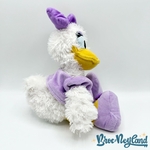 Peluche-Daisy-Disney-Store-canard-violet-poils-longs-écusson-35-cm (4)