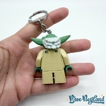 Porte-clés-lumineux-Yoda-LEGO-Star-Wars-Disney-2012-figurine (3)