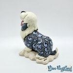 Figurine-Jim-Shore-Max-Loyal-Lad-Disney-Traditions-Showcase-Collection-La-Petite-Sirène-chien-gris-6014334 (1)