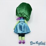 Peluche-Dégout-Vice-Versa-Disney-Store-2015-poupée-verte-30-cm (5)