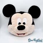 Coussin-Mickey-Mouse-Disney-Store-2012-oreiller-visage-relief-3D (2)