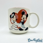 Tasse-Mickey-Minnie-mariage-Disneyland-Paris-mug-Disney-coeur-mariés (3)