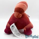 Peluche-Mei-Lee-Blissful-Buddies-Disney-Store-2024-Alerte-Rouge-panda-30-cm (6)