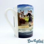 Tasse-scène-La-Petite-sirène-disney-Store-classics-2013-mug-film-Max-Eric (1)