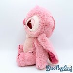 Peluche-Stitch-Sakura-Disney-Store-Japon-Lilo-et-Stitch-rose-32-cm (1)