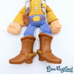 Jouet-Poupée-Woody-Action-Pal-Disney-Hasbro-2006-Toy-Story-and-Beyond-cow-boy-26-cm (1)