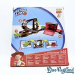 Jouet-Action-Links-Jessie-Piste-Cascades-Toy-Story-3-Disney-Pixar-Mattel-2009-figurine (1)