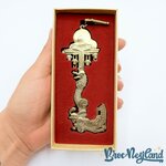Clé-collector-Toy-Story-Playland-Édition-limitée-1589-2025-Disneyland-Paris-Disney-clé-attraction (1)
