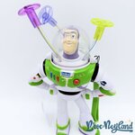 Jouet-Buzz-éclair-tourne-lumineux-Disneyland-Paris-2024-Disney-Toy-Story-space-rangers-20-cm (2)