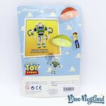 Jouet-figurine-Buzz-éclair-Parachute-Sky-Diver-Toy-Story-Disneyland-Paris-Disney-articulée-8-cm (2)