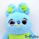 Peluche-Bunny-Huggable-Toy-Story-4-Disney-Lansay-lapin-bleu-44-cm (4)