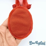 Peluche-épaule-Leroy-Disney-Parks-Disneyland-Lilo-et-Stitch-rouge-peluche-aimantée-15-cm (5)