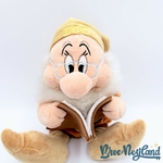 Peluche-Prof-Doc-Disney-Store-2017-Blanche-Neige-et-les-sept-nains-38-cm (2)
