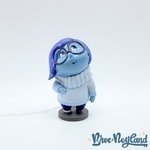 Figurine-Tristesse-Vice-Versa-Disney-Store-Playset-émotion-bleu-8-cm (1)