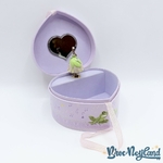 Boite-à-musique-Tiana-La-Princesse-et-la-Grenouille-Disneyland-Paris-Disney-coeur-violet-bijoux-musicale (3)
