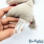 Peluche-Bourriquet-I-Love-You-Disneyland-Disney-âne-gris-cœur-16-cm (1)