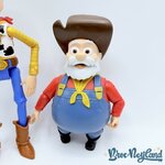 Jouet-Figurines-Woody-et-Papi-Pepite-Coffret-Lasso-Disney-Mattel-2017-cow-boy-chercheur-or (4)