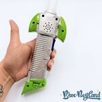 Jouet-Sabre-Laser-Buzz-Éclair-Disneyland-Paris-Disney-Toy-Story-épée-lumineux-sonore (1)
