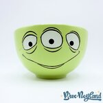 Bol-Alien-Toy-Story-Disneyland-Paris-mug-Disney-extraterrestre-yeux-vert (4)