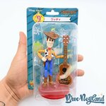 Ornement-Noël-Woody-Toy-Story-Disney-Japon-Christmas-2019-boule-suspension-plastique (4)