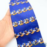 Cravate-Donald-Duck-The-Disney-Store-bleu-colère (1)
