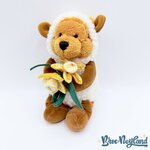 Peluche-Winnie-ourson-Mouton-Disney-Store-St-Davids-Pooh-collection-20-cm (1)
