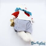 Peluche-Lapin-Blanc-Disney-Store-Alice-au-pays-des-merveilles-trompette-écusson-42-cm (4)