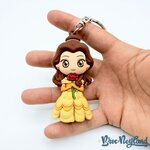 Porte-clés-Belle-La-Belle-et-la-Bête-Disneyland-Paris-Disney-figurine-plastique-princesse-jaune (3)