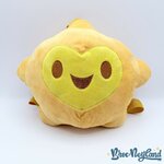 Sac-à-dos-peluche-star-Wish-Disney-Store-2023-peluche-étoile-jaune-32-cm (1)