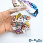 Lanière-Pins-Blanche-Neige-et-les-sept-nains-Disneyland-Paris-Disney-pochette-cordon-tour-de-cou (2)