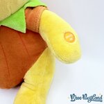 Peluche-Winnie-ourson-citrouille-musicale-Disney-Sambro-Halloween-30-cm (2)