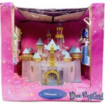 Jouet-Château-des-Princesses-Disneyland-Paris-30ème-anniversaire-Disney-lumineux-sonore-figurines (3)