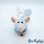 Peluche-épaule-Rémy-Disney-Parks-Disneyland-Ratatouille-rat-bleu-peluche-aimantée-15-cm (4)