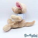 Peluche-Petit-Gourou-Disney-Store-2010-Winnie-ourson-Kangourou-Roo-écusson-36-cm (4)