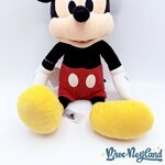 Peluche-Mickey-Mouse-classique-Disney-Parks-Disneyland (4)