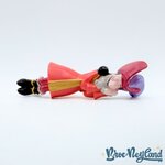 Figurine-Capitaine-Crochet-Jake-et-les-Pirates-du-Pays-Imaginaire-Disney-rouge-12-cm (1)