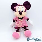Peluche-Minnie-Mouse-rose-disneyland-Resort-Paris-Disney-cœurs-38-cm (2)
