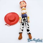 Poupée-Jessie-Toy-Story-disney-Pixar-Lansay-Thinkway-Toys-cow-boy-peluche-36-cm (5)